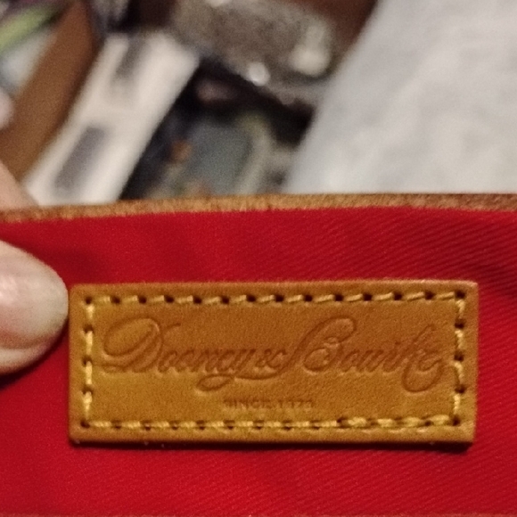 VTG Dooney & Bourke Camel & Brown Vacchetta Leather Monogram Handbag Crossbody - Picture 9 of 15